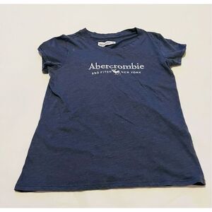 Abercrombie & Fitch tee shirt